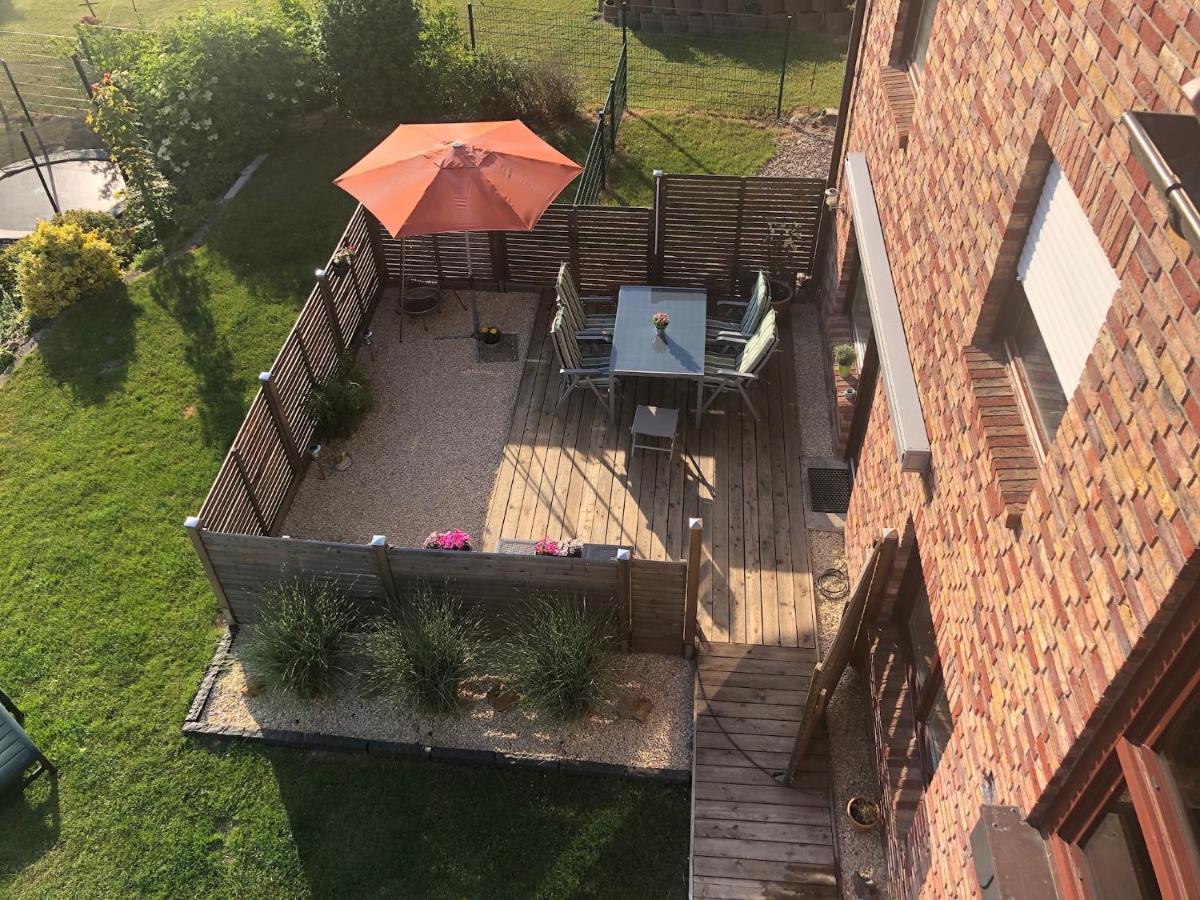 Ferienwohnung Familie Slepitzka Niedenstein Exterior foto