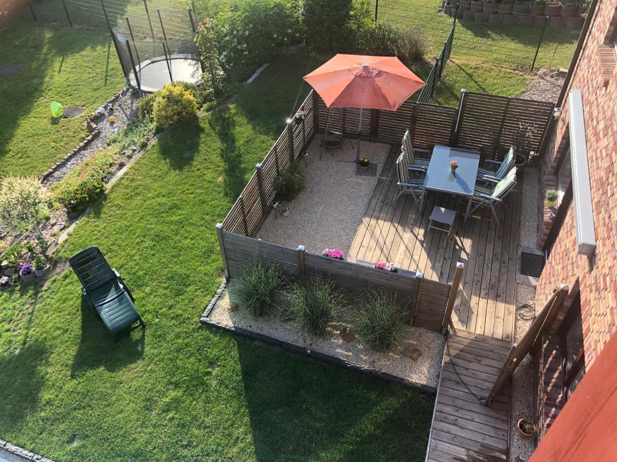 Ferienwohnung Familie Slepitzka Niedenstein Exterior foto