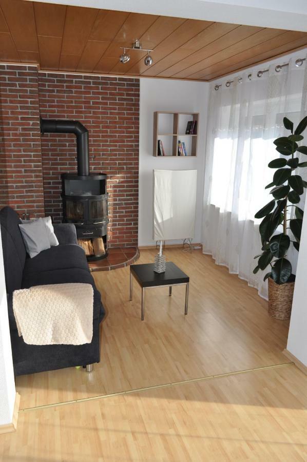 Ferienwohnung Familie Slepitzka Niedenstein Exterior foto